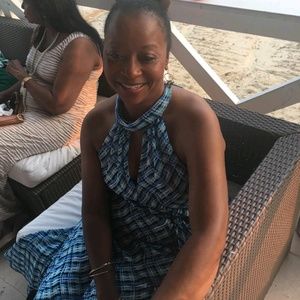 Meet your Posher, Sharon